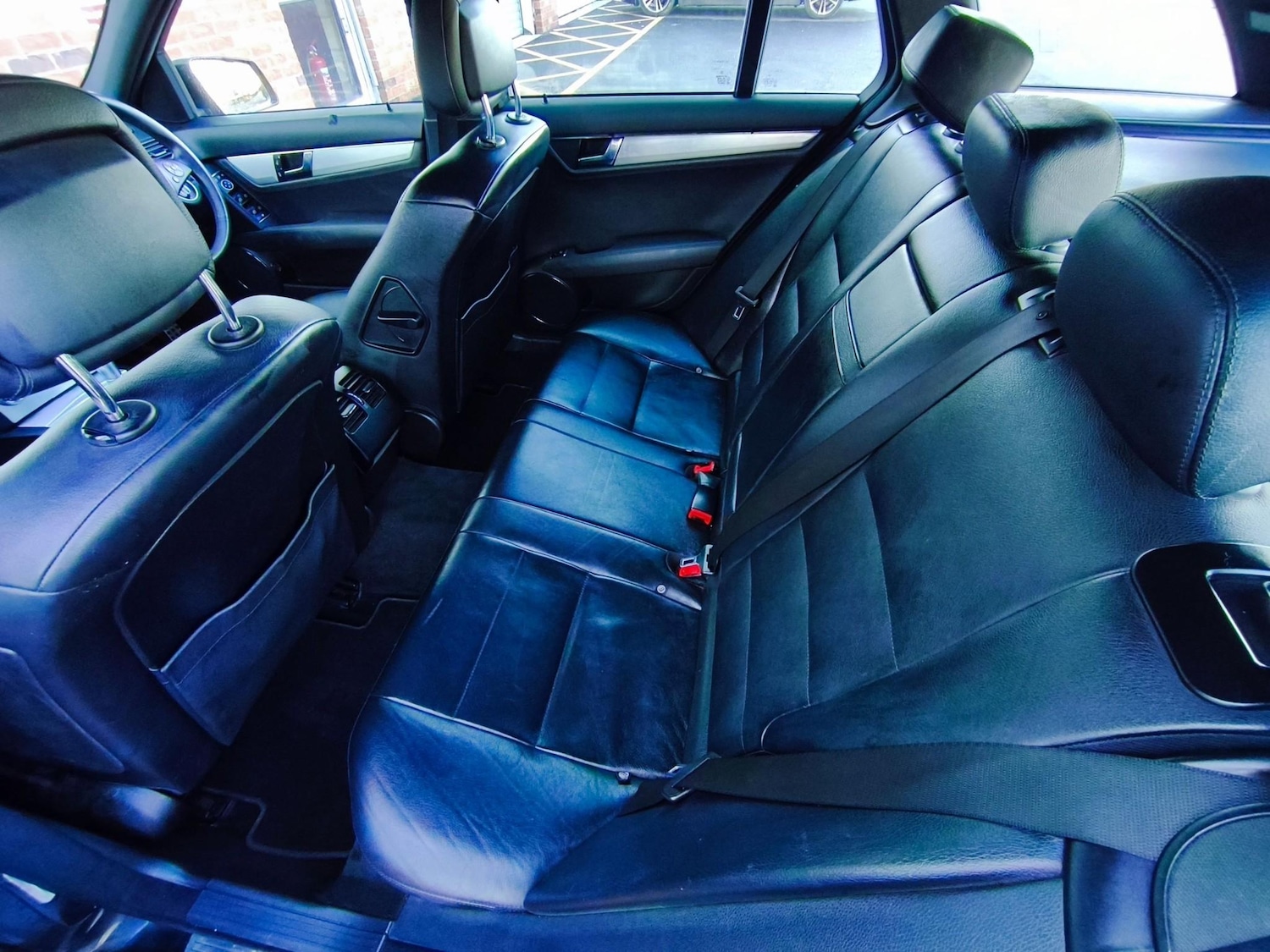 Used Mercedes-Benz C Class 2010 for sale - 77315781: Photo 31