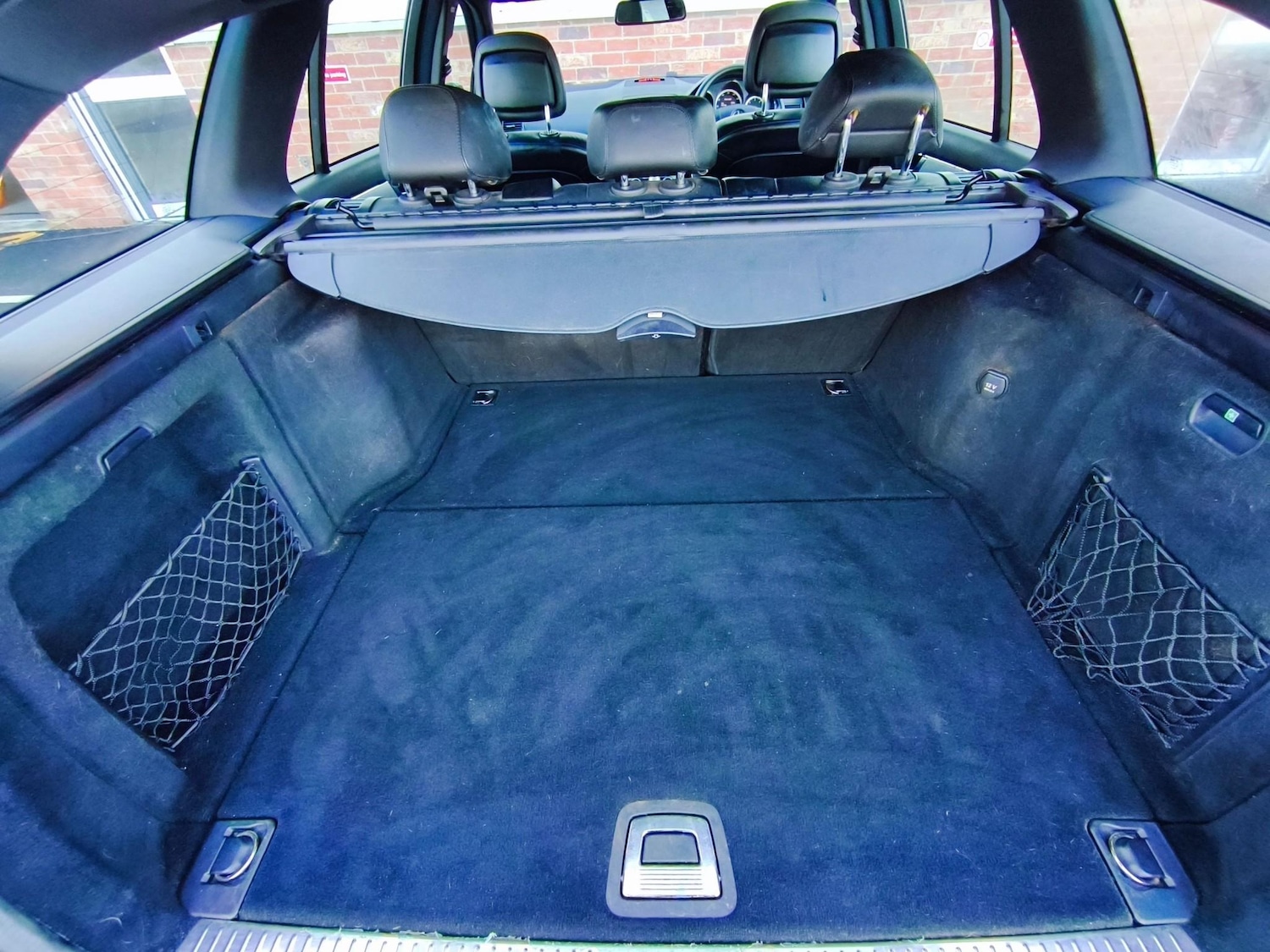 Used Mercedes-Benz C Class 2010 for sale - 77315781: Photo 32