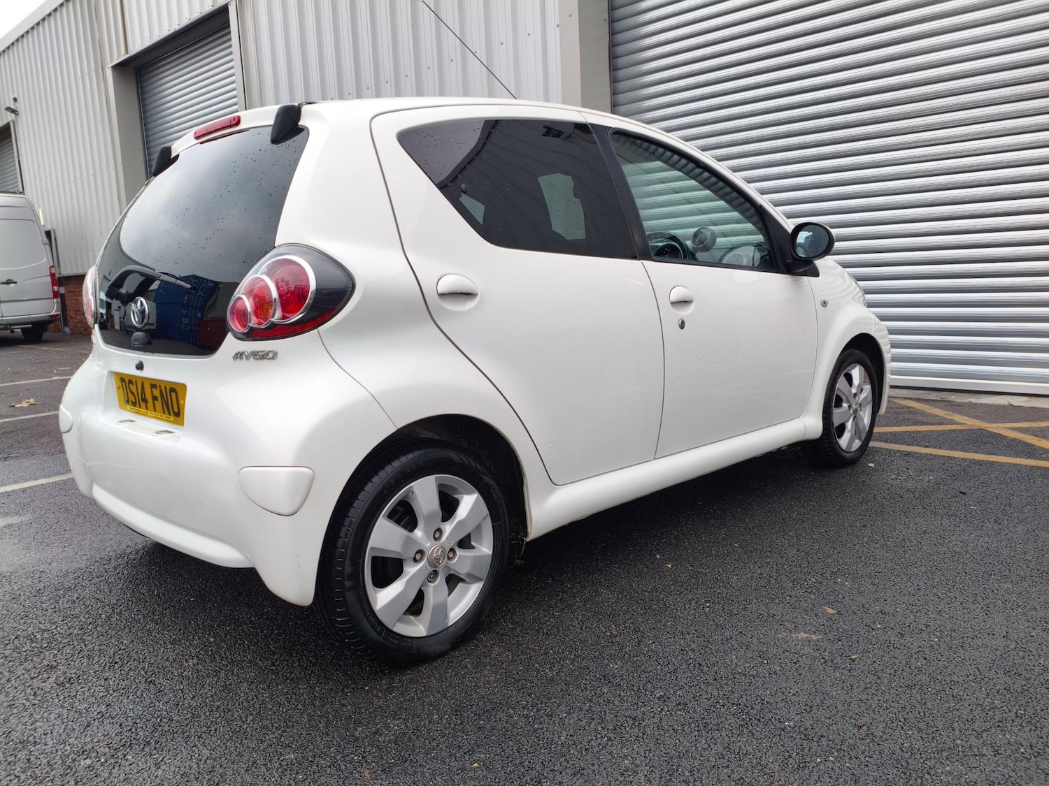 Used Toyota AYGO 2014 for sale - 76240296: Photo 12
