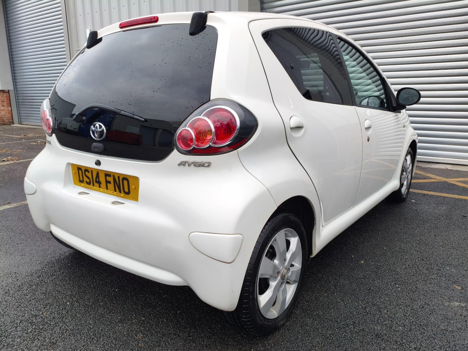 Used Toyota AYGO 2014 for sale - 76240296: Photo 14