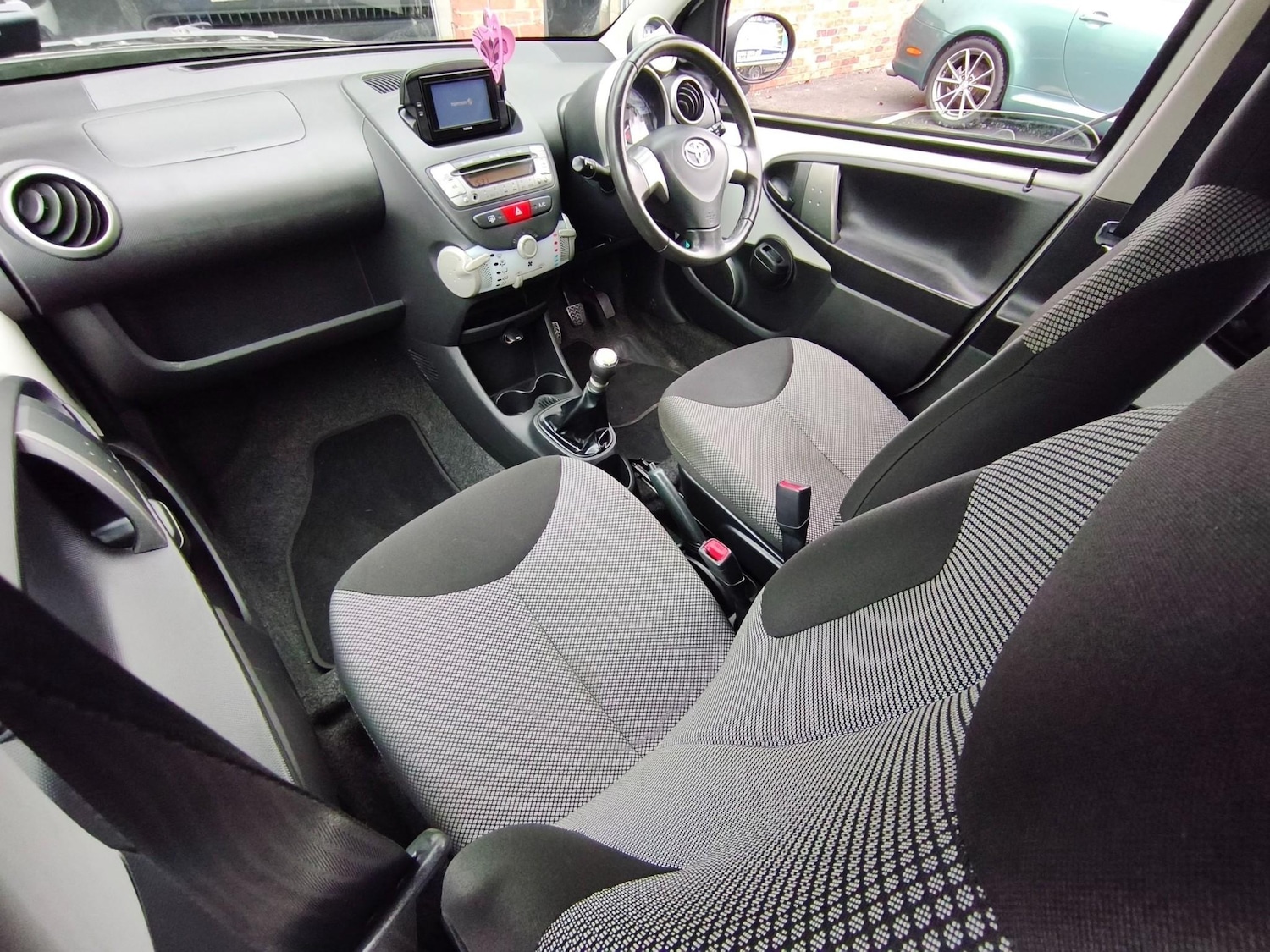 Used Toyota AYGO 2014 for sale - 76240296: Photo 21