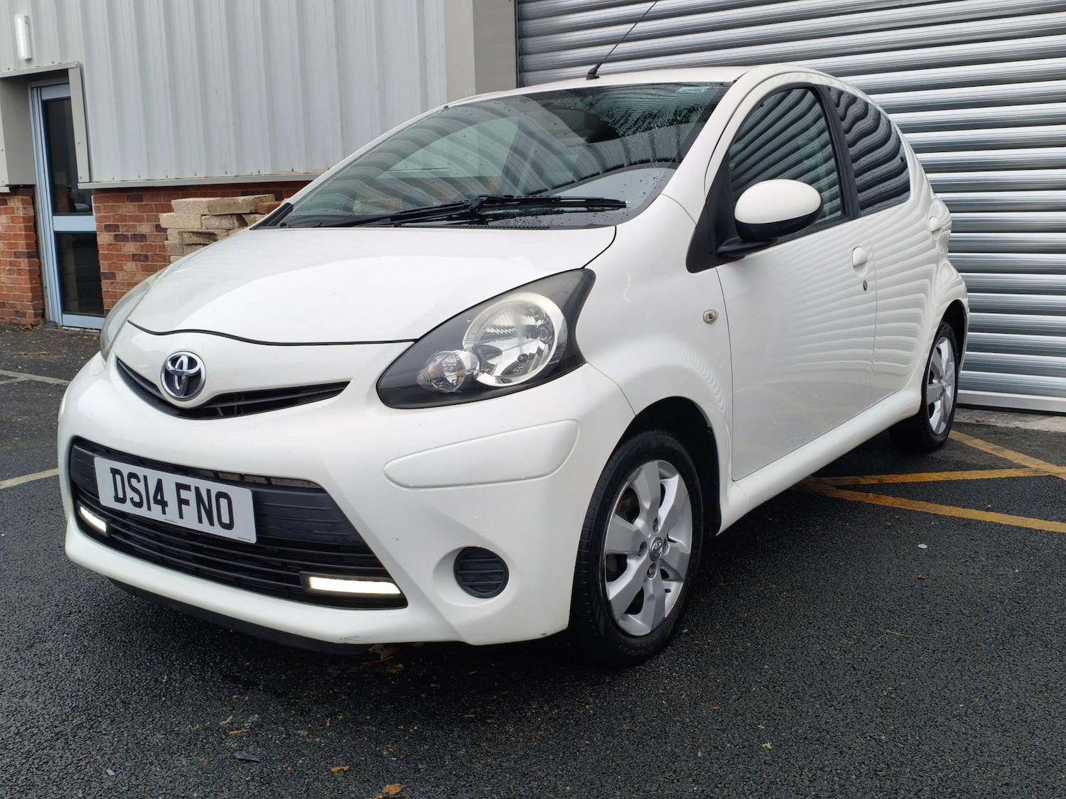 Used Toyota AYGO 2014 for sale - 76240296: Photo 7