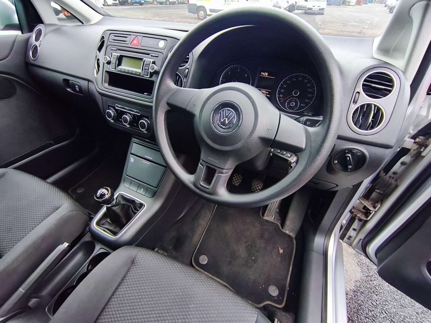 Used Volkswagen Golf Plus 2010 for sale - 77118066: Photo 13