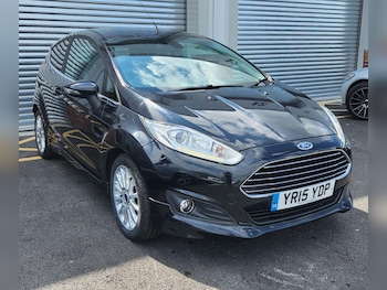 2015 (15) - 1.0t Ecoboost Titanium X | Petrol | Manual | Ulez | Hatchback | Black 3-Door