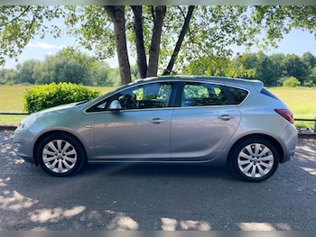 Used Vauxhall Astra 2012 for sale - 75718386: Photo