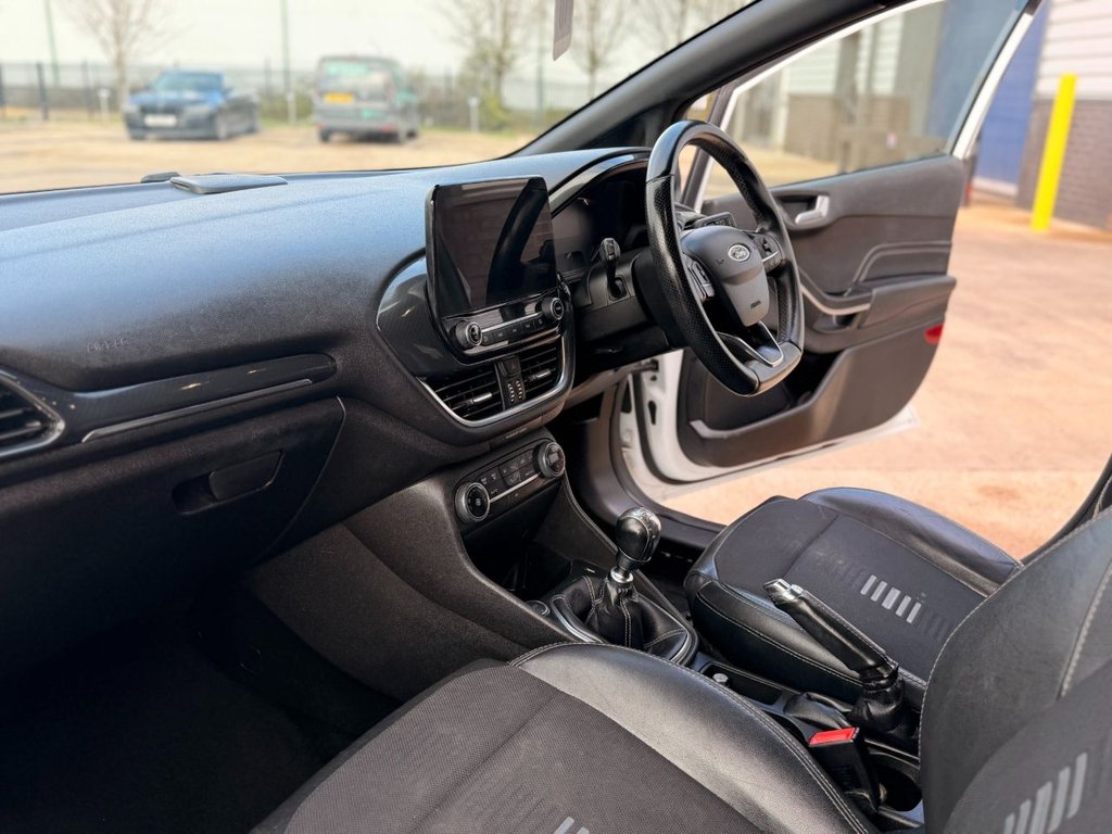 Used Ford Fiesta 2018 for sale - 78117636: Photo 16