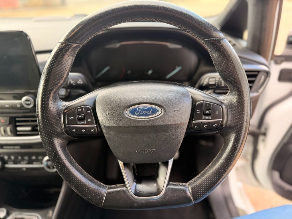 Used Ford Fiesta 2018 for sale - 78117636: Photo 17