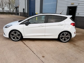 Used Ford Fiesta 2018 for sale - 78117636: Photo