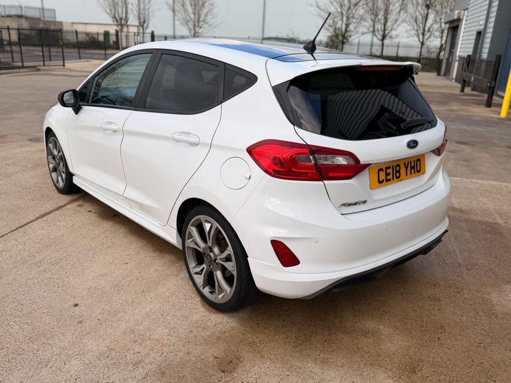 Used Ford Fiesta 2018 for sale - 78117636: Photo 5