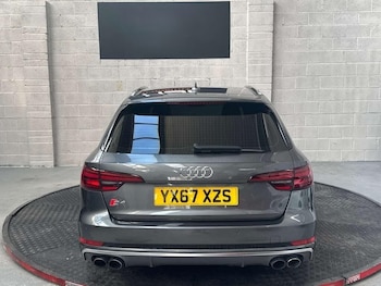 Used Audi A4 2017 for sale - 79409755: Photo