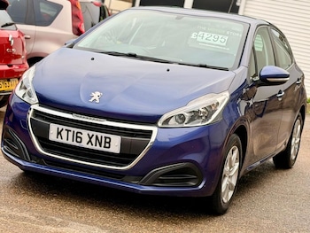 Used Peugeot 208 2016 for sale - 77236570: Photo