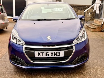 Used Peugeot 208 2016 for sale - 77236570: Photo
