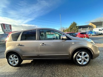 Used Nissan Note 2010 for sale - 77153500: Photo
