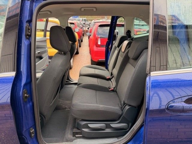 Used Ford Grand C-Max 2014 for sale - 76848127: Photo 15