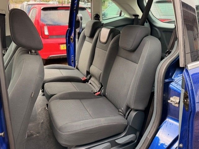 Used Ford Grand C-Max 2014 for sale - 76848127: Photo 16