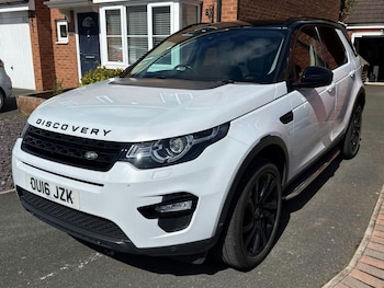 Used Land Rover Discovery Sport 2016 for sale - 79313727: Photo