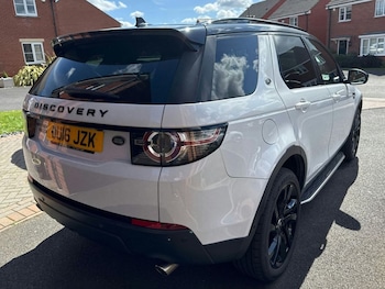 Used Land Rover Discovery Sport 2016 for sale - 79313727: Photo
