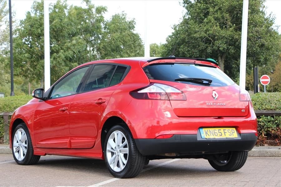 Used Renault Megane 2015 for sale - 77372895: Photo 2