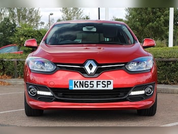 Used Renault Megane 2015 for sale - 77372895: Photo