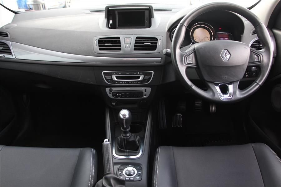 Used Renault Megane 2015 for sale - 77372895: Photo 4