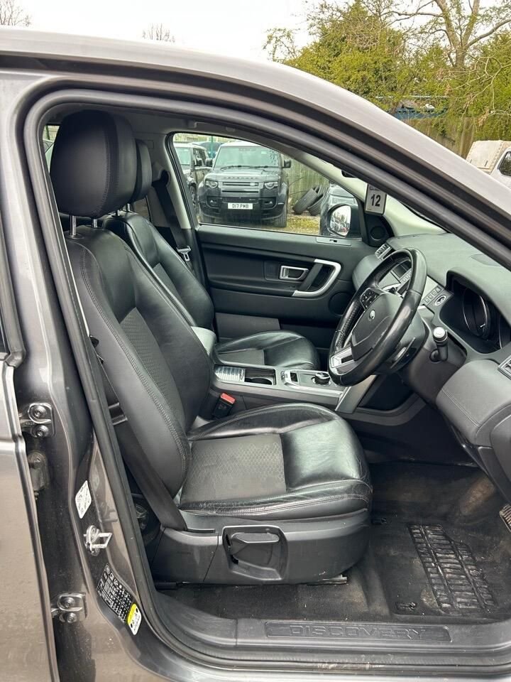 Used Land Rover Discovery Sport 2016 for sale - 78154068: Photo 7