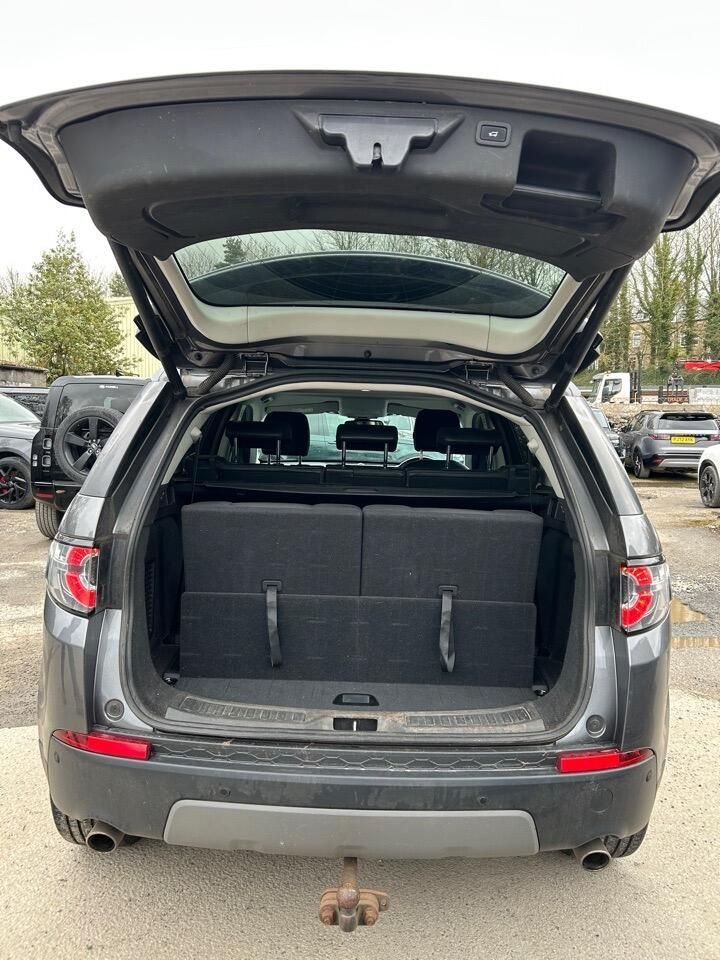 Used Land Rover Discovery Sport 2016 for sale - 78154068: Photo 9