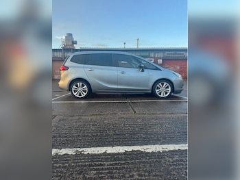 Used Vauxhall Zafira Tourer 2015 for sale - 78372587: Photo