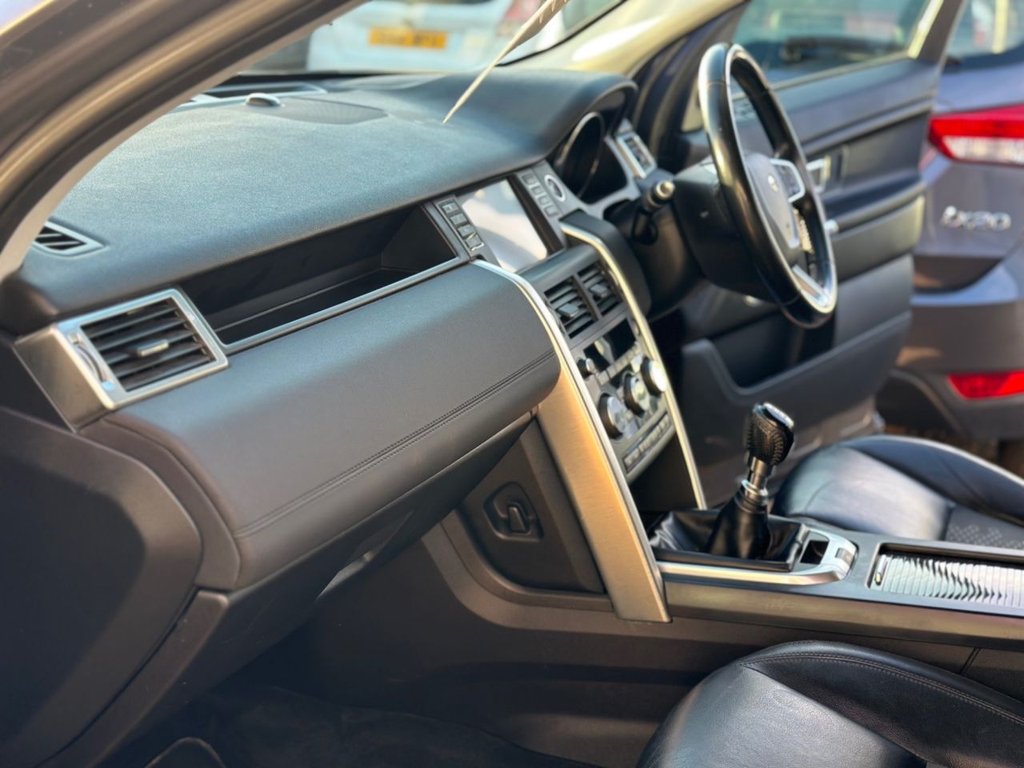 Used Land Rover Discovery Sport 2017 for sale - 77133193: Photo 21