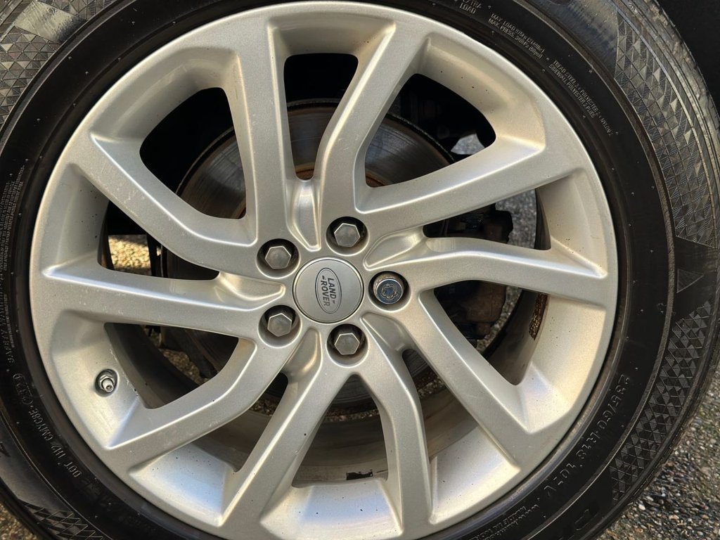 Used Land Rover Discovery Sport 2017 for sale - 77133193: Photo 24