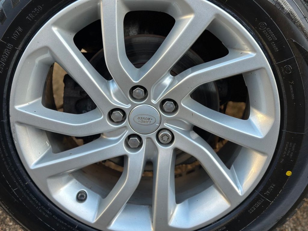 Used Land Rover Discovery Sport 2017 for sale - 77133193: Photo 25