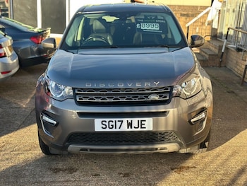 Used Land Rover Discovery Sport 2017 for sale - 77133193: Photo