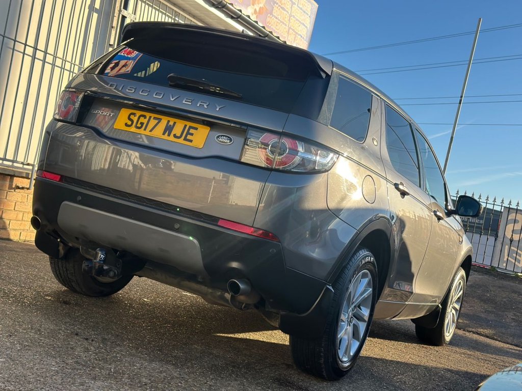 Used Land Rover Discovery Sport 2017 for sale - 77133193: Photo 6