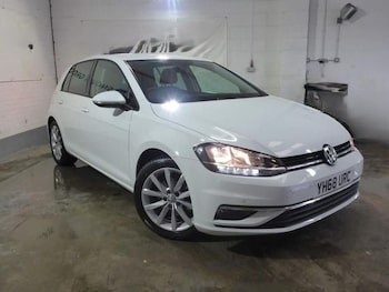 Used Volkswagen Golf 2018 for sale - 79313852: Photo
