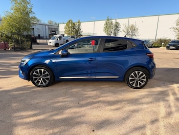 Used Renault Clio 2020 for sale - 78336441: Photo