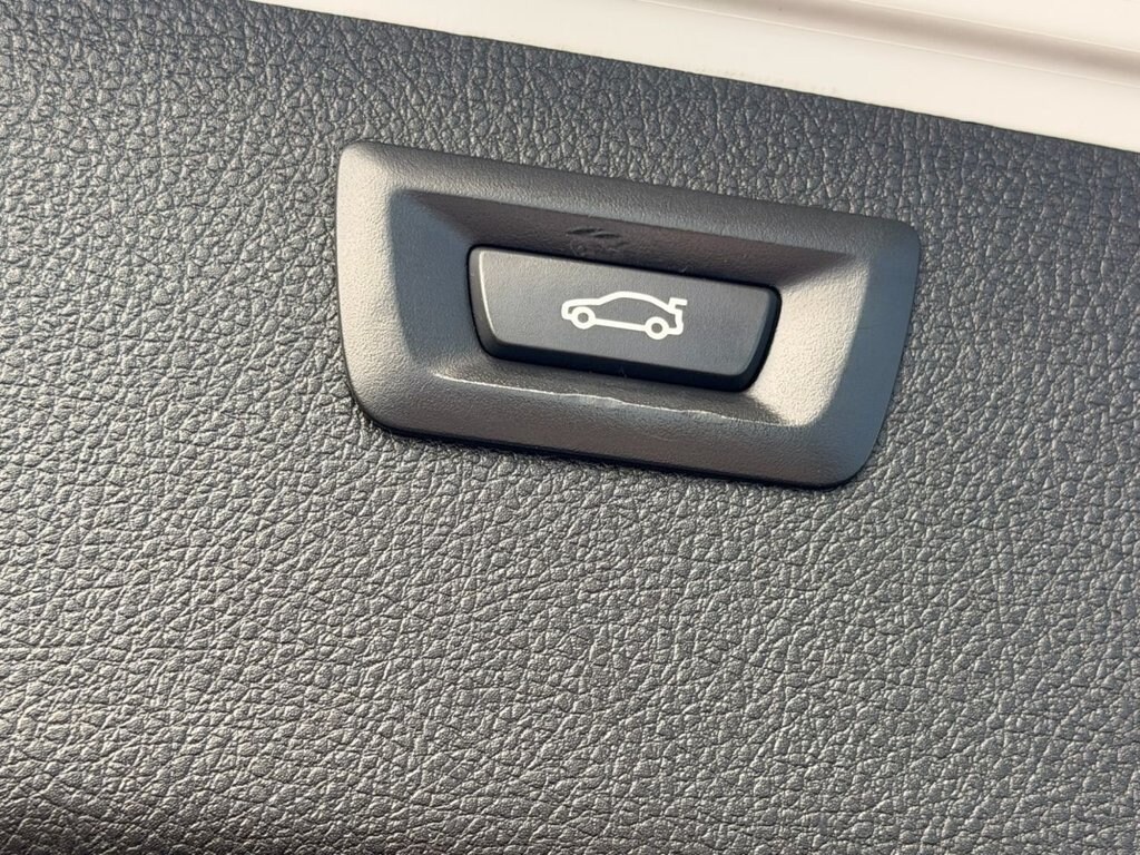 Used BMW 3 Series 2013 for sale - 77463757: Photo 24