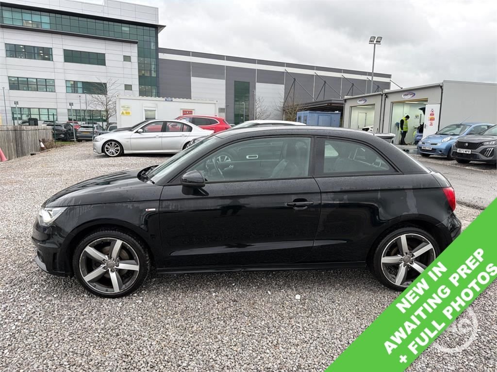 Used Audi A1 2014 for sale - 77200477: Photo 6