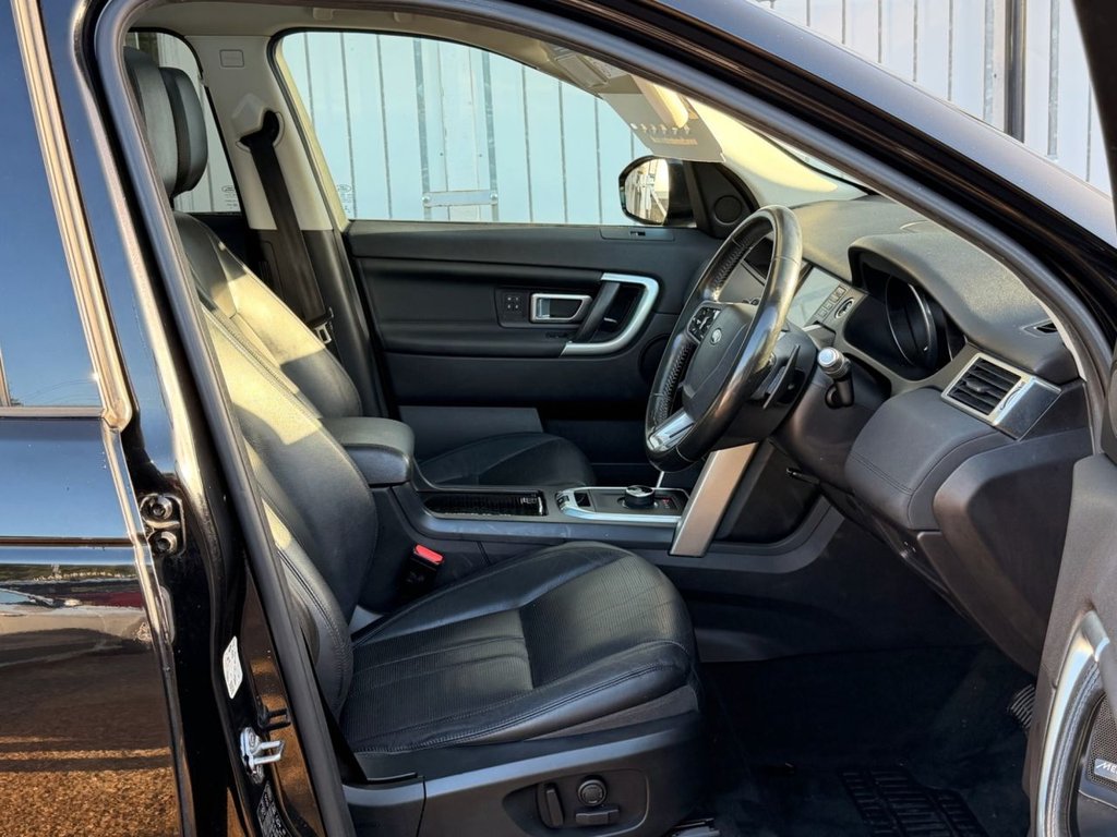 Used Land Rover Discovery Sport 2017 for sale - 76910546: Photo 10