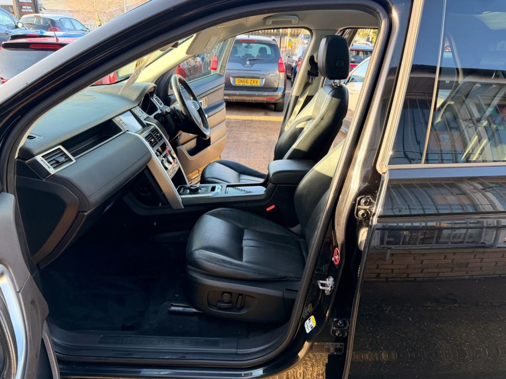 Used Land Rover Discovery Sport 2017 for sale - 76910546: Photo 17