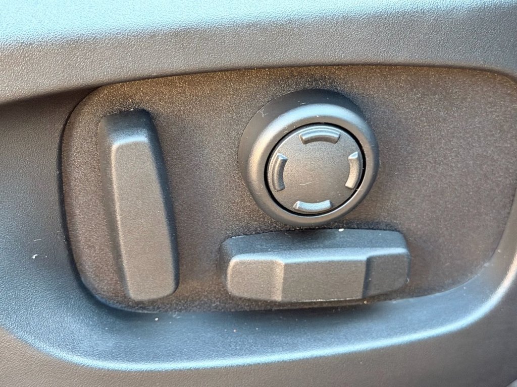 Used Land Rover Discovery Sport 2017 for sale - 76910546: Photo 20