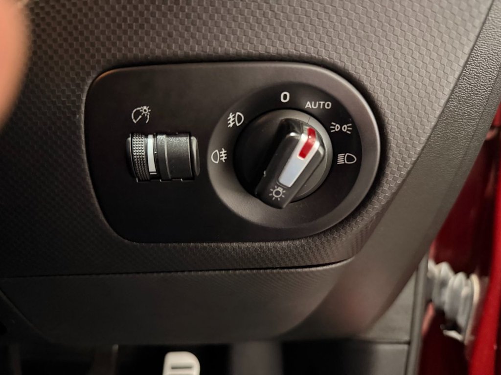 Used SEAT Leon 2011 for sale - 77703792: Photo 42