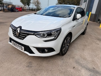 Used Renault Megane 2017 for sale - 79574772: Photo