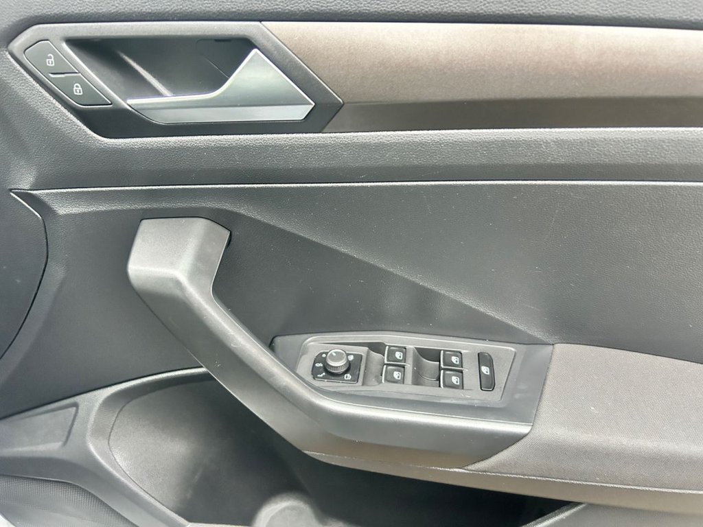 Used Volkswagen T-Roc 2019 for sale - 77341337: Photo 10