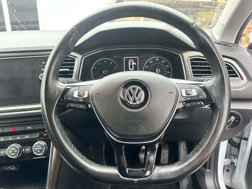 Used Volkswagen T-Roc 2019 for sale - 77341337: Photo 12