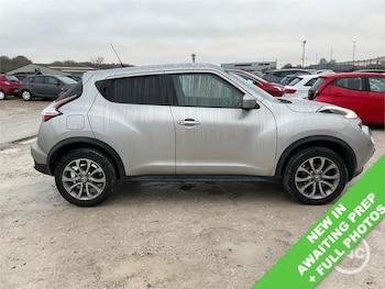 Used Nissan Juke 2017 for sale - 77236700: Photo