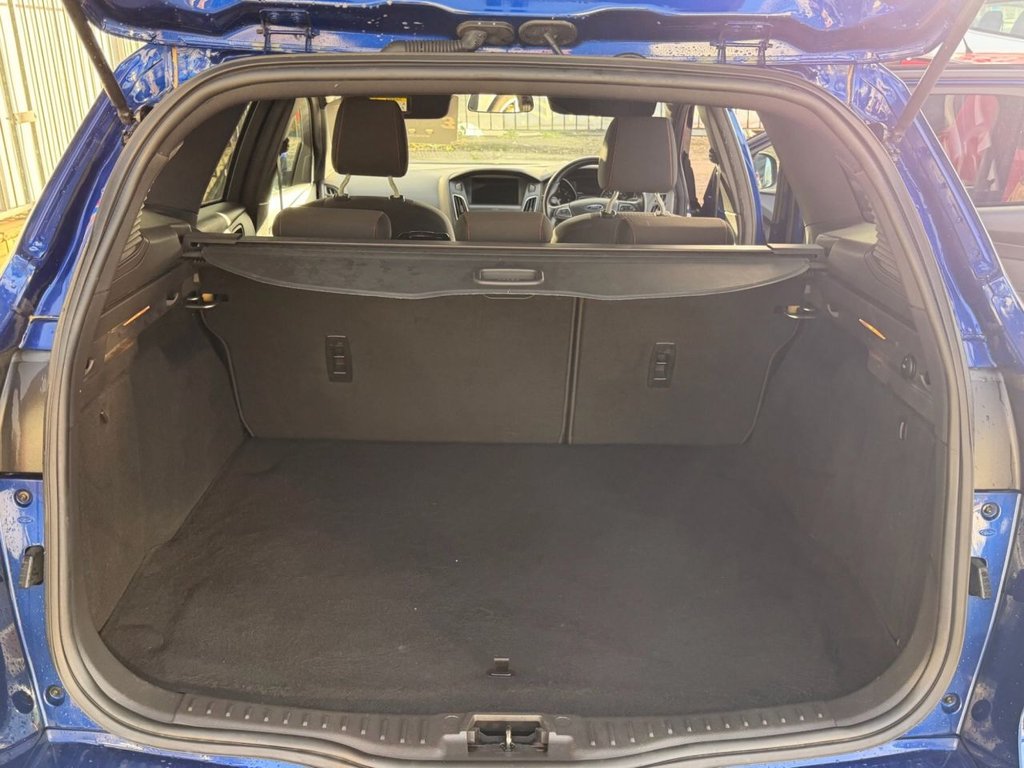 Used Ford Focus 2017 for sale - 76909734: Photo 14