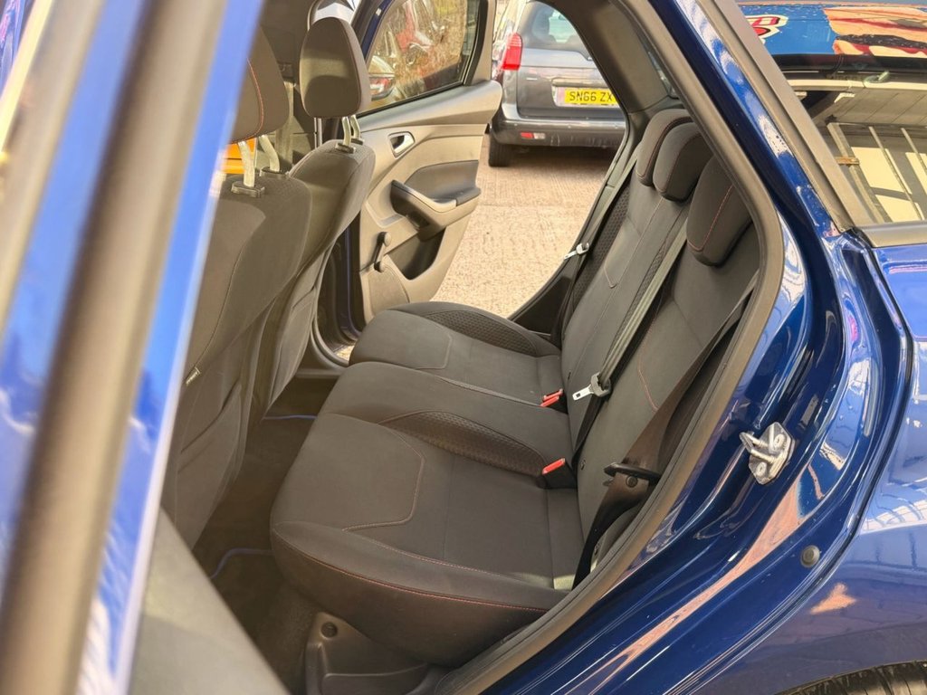 Used Ford Focus 2017 for sale - 76909734: Photo 15