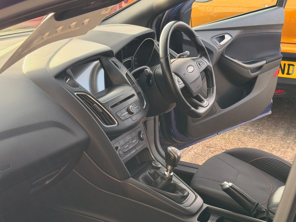 Used Ford Focus 2017 for sale - 76909734: Photo 17