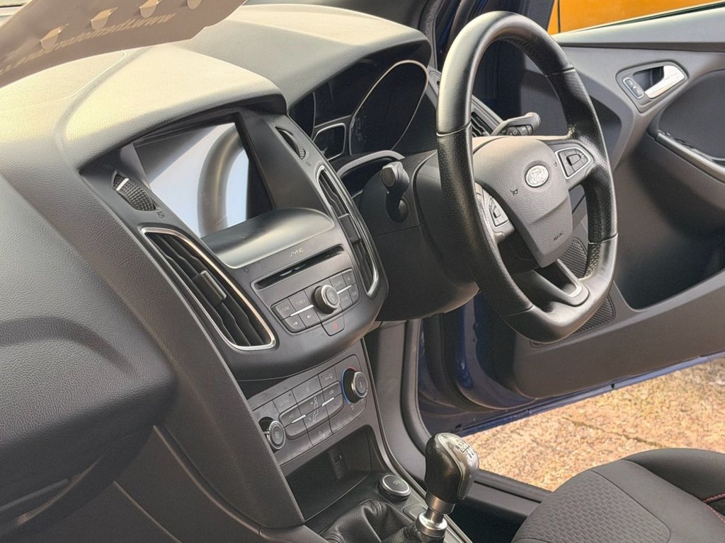 Used Ford Focus 2017 for sale - 76909734: Photo 18