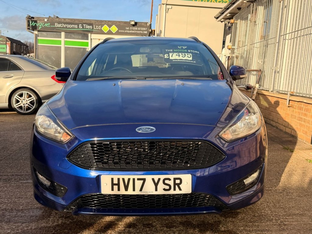 Used Ford Focus 2017 for sale - 76909734: Photo 2