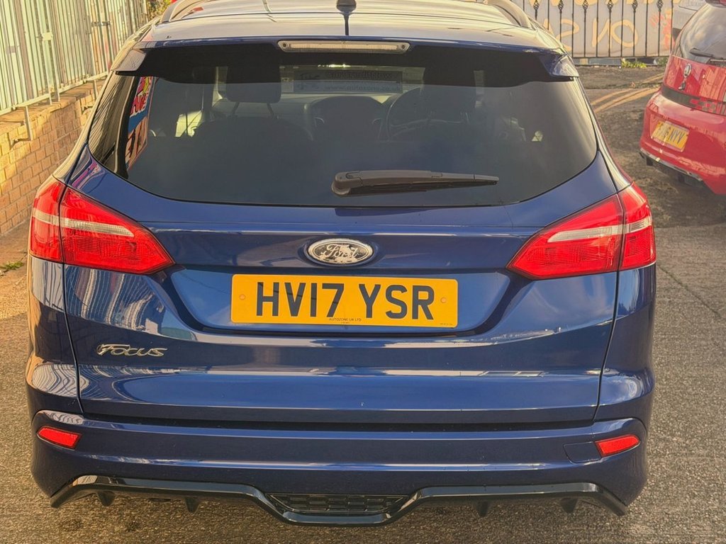 Used Ford Focus 2017 for sale - 76909734: Photo 5